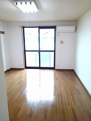 【居間・リビング】 | パ－クサイド素川