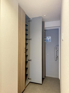 【玄関】 | ベリスタ京都山科 | シューズBOX付で玄関をすっきり使えます