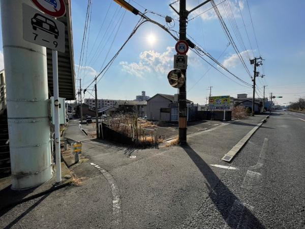 和歌山市中之島　土地の前面道路含む現地写真