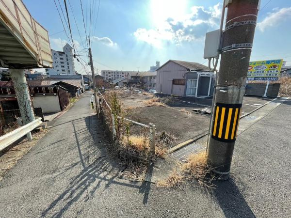 和歌山市中之島　土地の前面道路含む現地写真