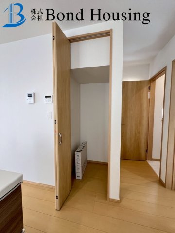 小中学校まで徒歩10分以内　桃山台3丁目　新築戸建　１号棟の収納