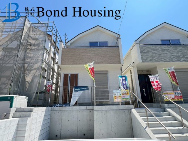 小中学校まで徒歩10分以内　桃山台3丁目　新築戸建　１号棟