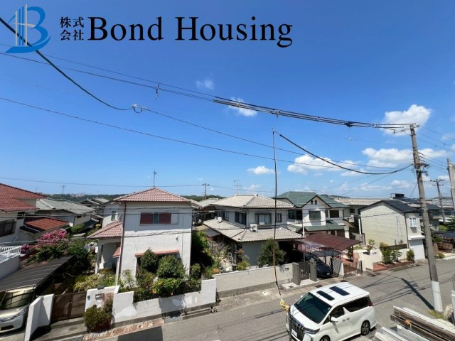 小中学校まで徒歩10分以内　桃山台3丁目　新築戸建　１号棟の展望