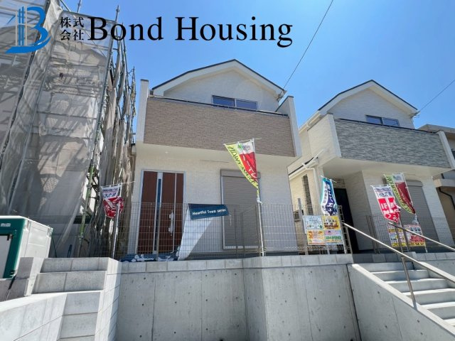 小中学校まで徒歩10分以内　桃山台3丁目　新築戸建　１号棟の外観