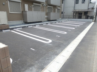 【駐車場】