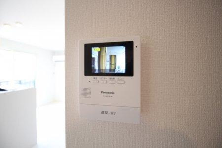 リヴェールのセキュリティ|カメラ付インターホン