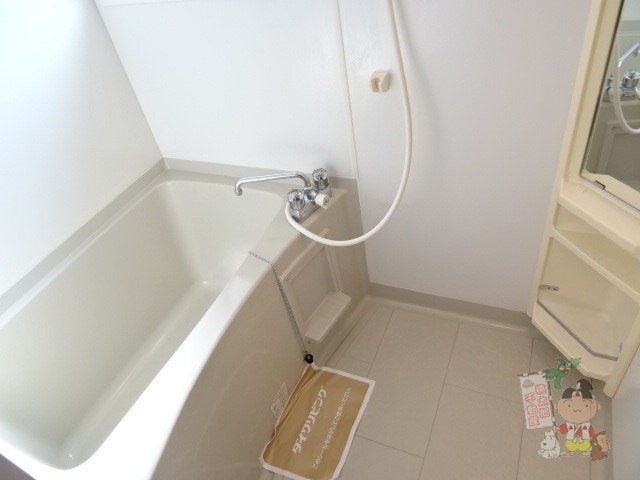 第５関ニューバリヤの浴室