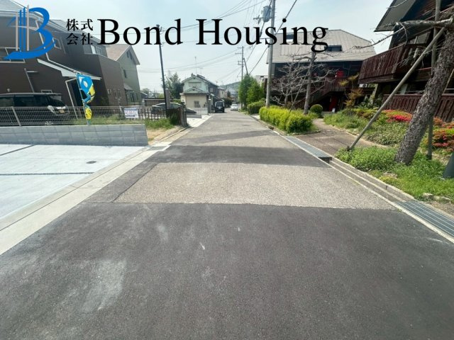 使い勝手良好な間取り　押部谷町西盛第2　2号棟の周辺