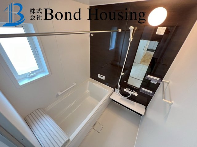 使い勝手良好な間取り　押部谷町西盛第2　2号棟の浴室