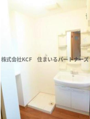 【独立洗面台】 | Dearcortkawanami | 朝の身支度には欠かせない独立洗面化粧台