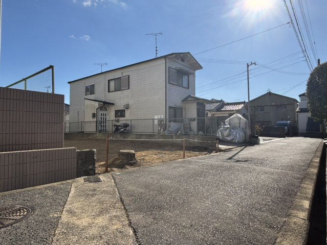 神戸市北区鈴蘭台北町7丁目土地の前面道路含む現地写真