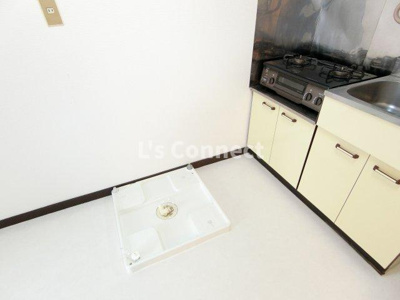 【設備】 | 越路第一コーポナバタ | 室内洗濯機置き場もあります。