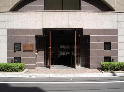 サンテミリオン茅場町リバーサイドのエントランス| 