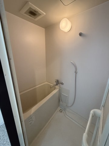 GROOVE平野の浴室