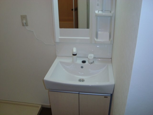 ファーブルハウスの洗面所