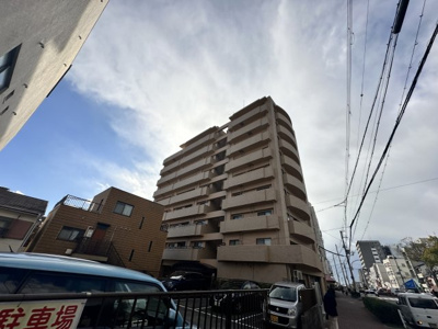 【外観】 | ライオンズマンション須磨月見山第3 | ２沿線利用可能。山陽本線『須磨海浜公園』・山陽電鉄本線『月見山』から、ともに５分。