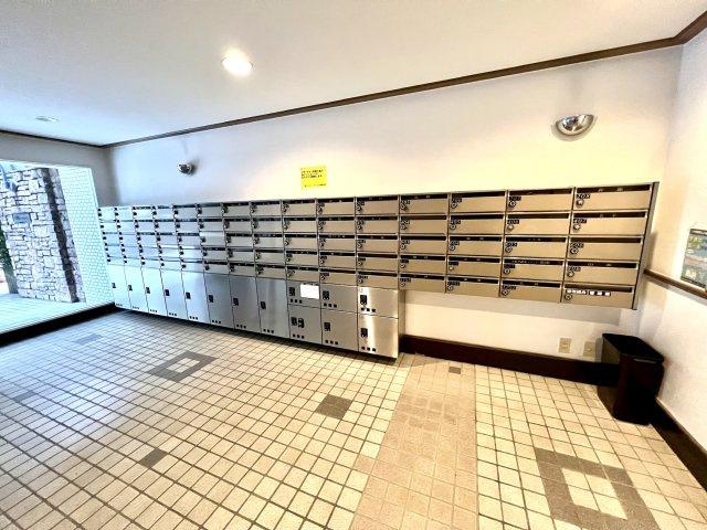 菊川パーク・ホームズのその他共用部分|集合ポスト　宅配ボックス