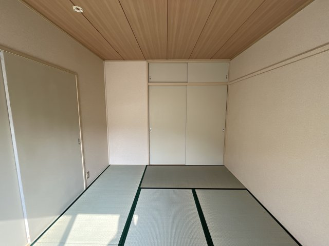 サンライフ森の西Ｂ棟の寝室