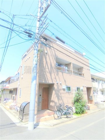 アールコート西蒲田の外観