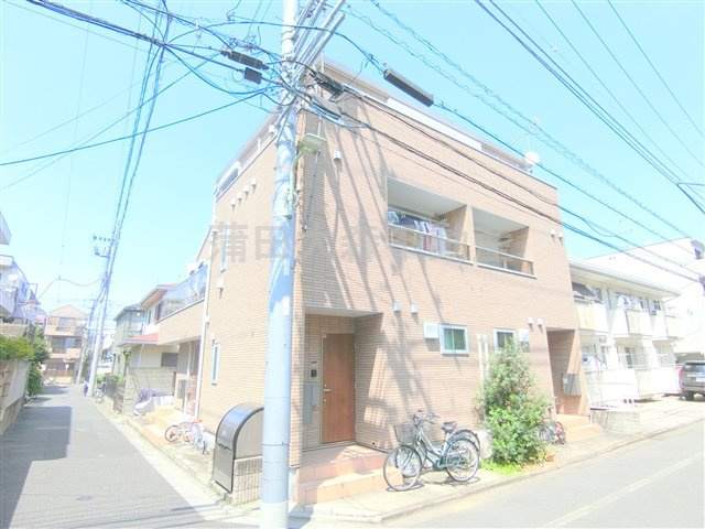 アールコート西蒲田の外観