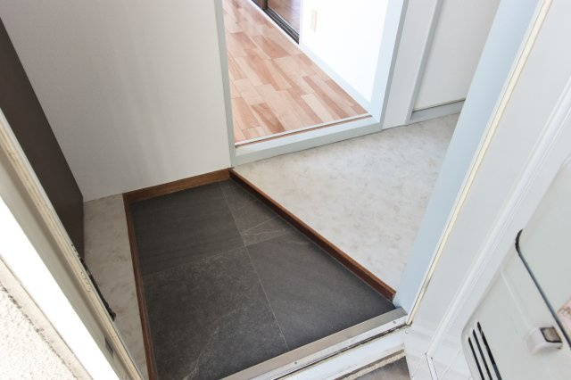 メゾンＳの玄関