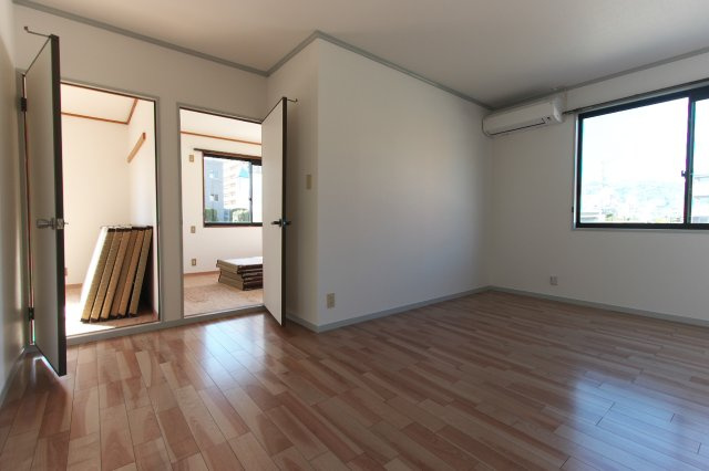 メゾンＳの内装