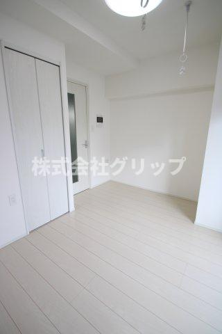メインステージ東神奈川Ⅱの洋室
