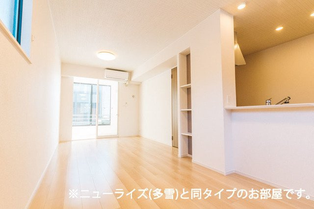 長浜町アパートⅡ（仮）の居間・リビング