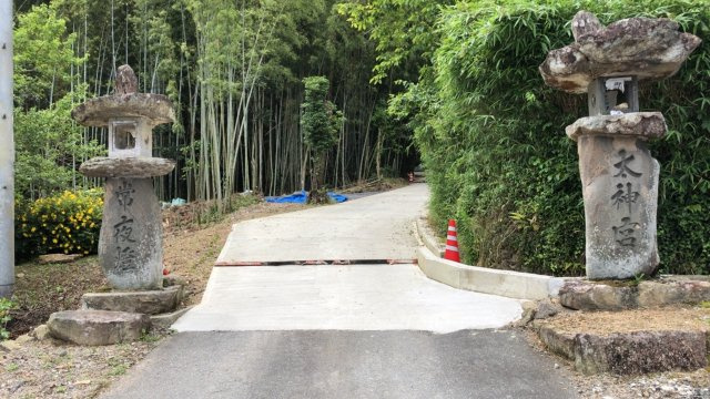 丹波市柏原町挙田の売地の前面道路含む現地写真