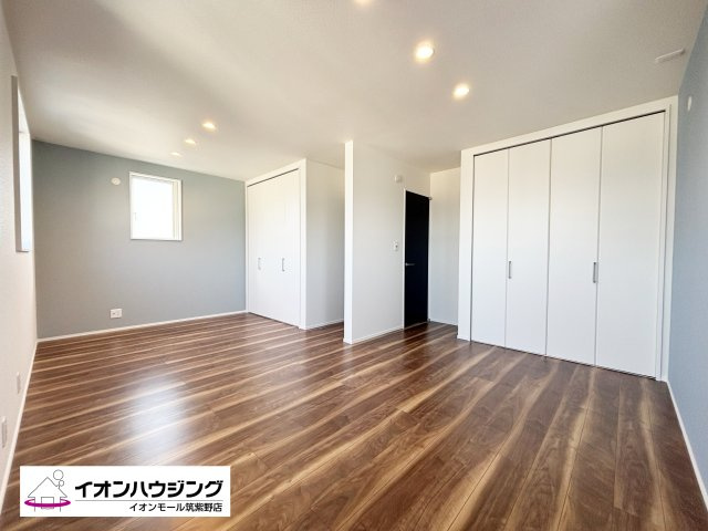 グレイスカーサ柏原2丁目1号棟