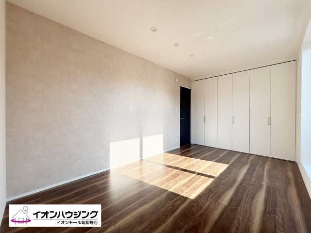 グレイスカーサ柏原2丁目1号棟