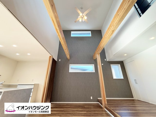 グレイスカーサ柏原2丁目1号棟