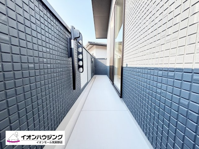 グレイスカーサ柏原2丁目1号棟