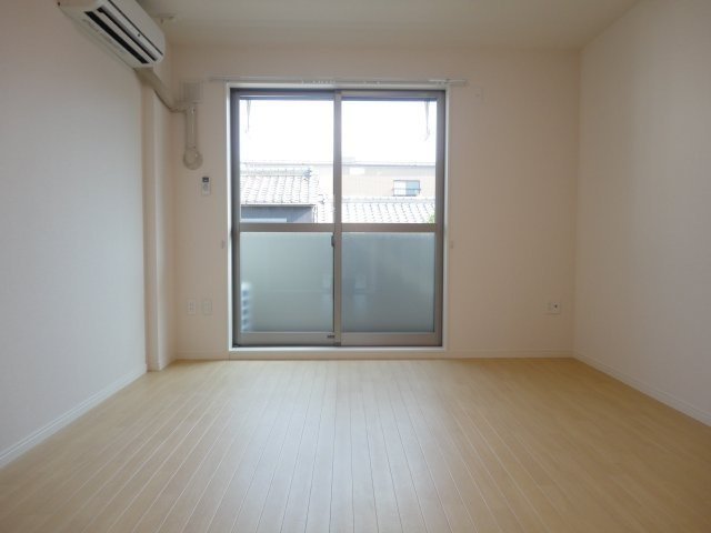 ドエル山王の寝室