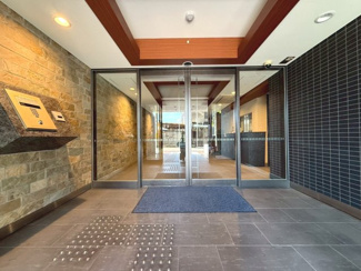 【エントランス】 | サンメゾン京都二条月光町ゲート