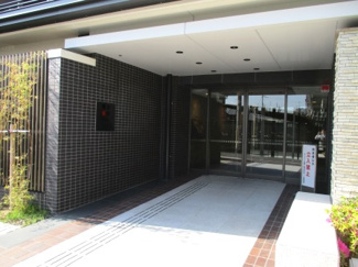 【エントランス】 | サンメゾン京都二条月光町ゲート