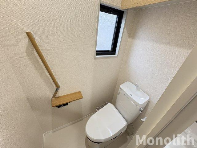 坂の久保ハイツE棟の玄関