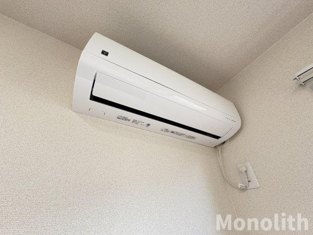 坂の久保ハイツE棟の洋室