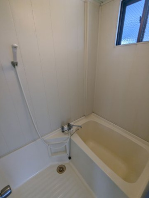 【浴室】 | 川崎ビル | 別号室の写真になります。現況優先。