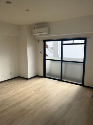 【居間・リビング】 | ドリームベイサイドⅡ | 別号室の写真になります。現況優先。