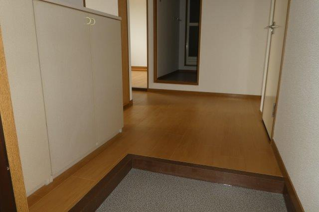 ファインレジデンスＫＮの玄関