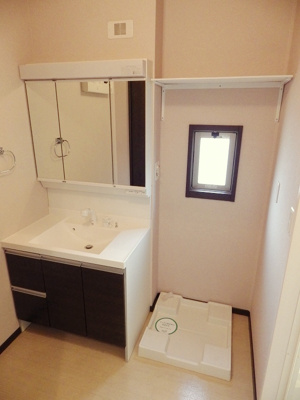 【洗面所】 | ハッピータウンＥ棟 | 別号室参考写真