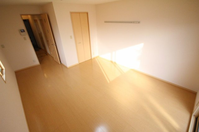 フローラ山の下の寝室|※お部屋により仕様が異なる場合がございます※