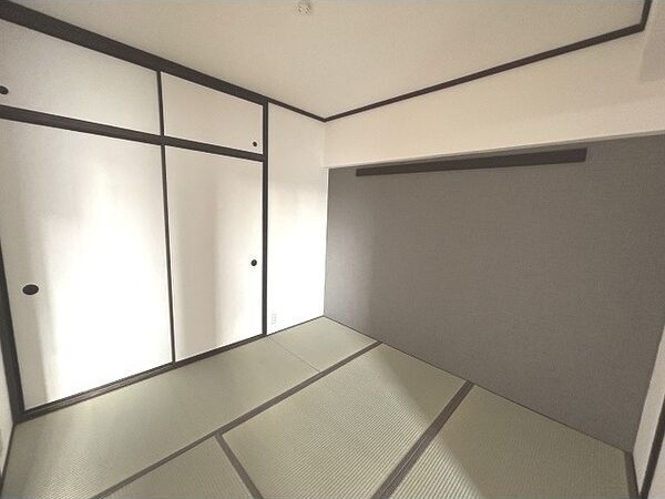 サンライズ御瑞宝Iの和室