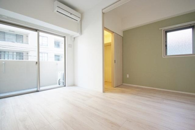 【居間・リビング】 | 仲介手数料０円！HPに初期費用掲載！「プライスホーム」で検索！アルティザ平尾 | 物件の画像3