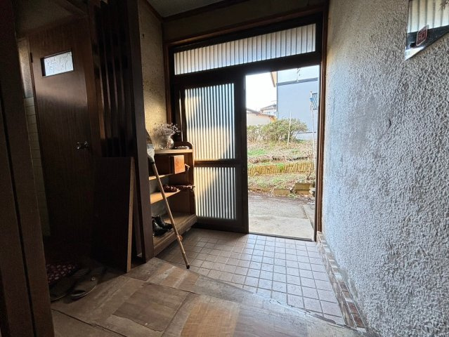 銚子市川口町　中古戸建の玄関