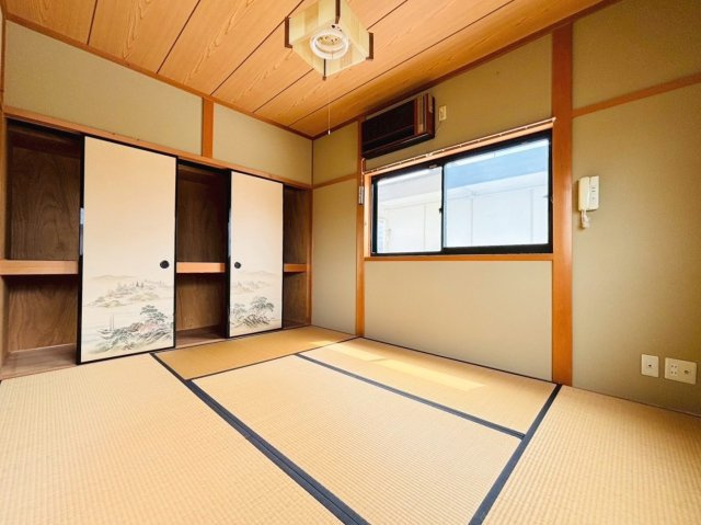 中古戸建　大垣市三塚町　平成12年築の和室|2階和室