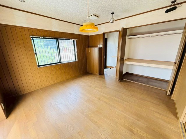 中古戸建　大垣市三塚町　平成12年築の洋室|1階洋室