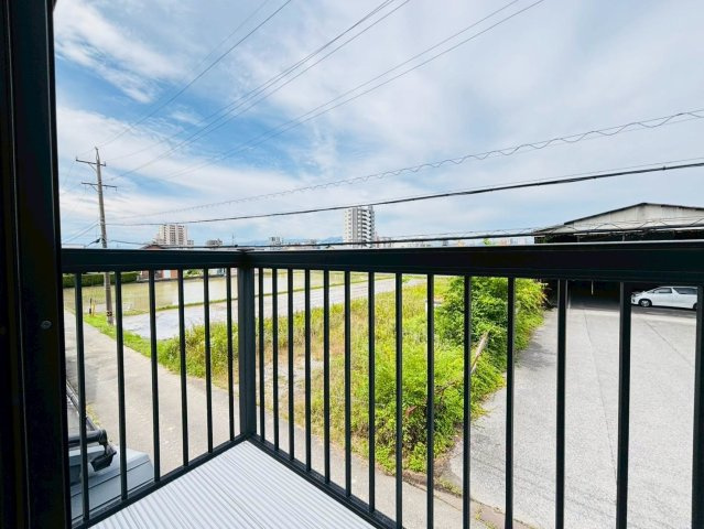 中古戸建　大垣市三塚町　平成12年築のバルコニー