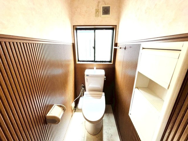中古戸建　大垣市三塚町　平成12年築のトイレ